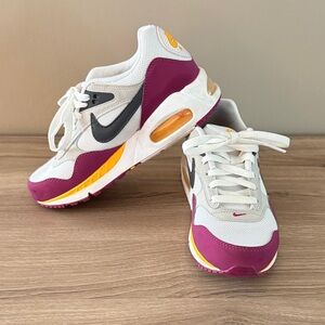 Women's Nike Air Max Correlate, size 6